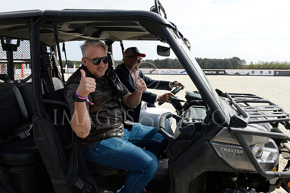 26_09_25 0140