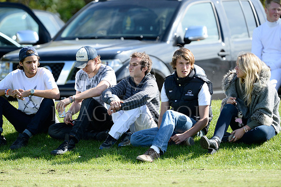 25_04_15 342
