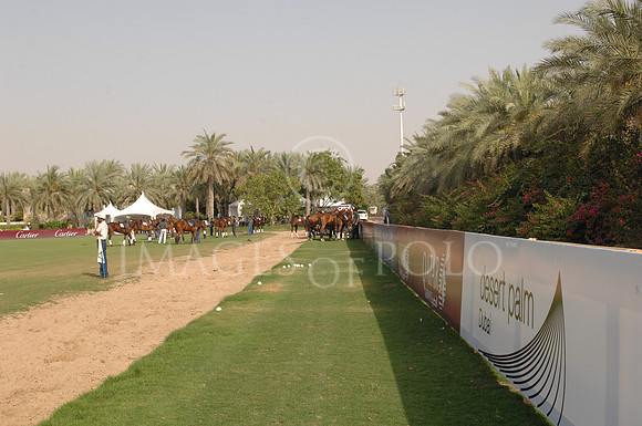 Dubai 106