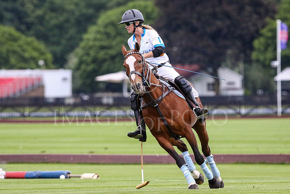 21_06_18_H 0144