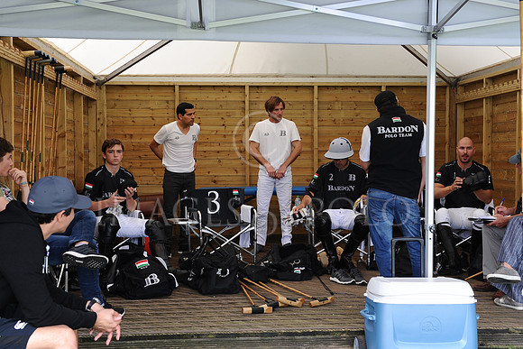 23_06_19 0040